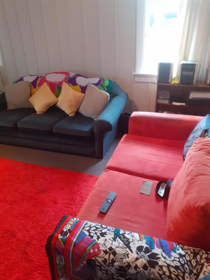 Intrepid Bed & Breakfast Christchurch Buitenkant foto