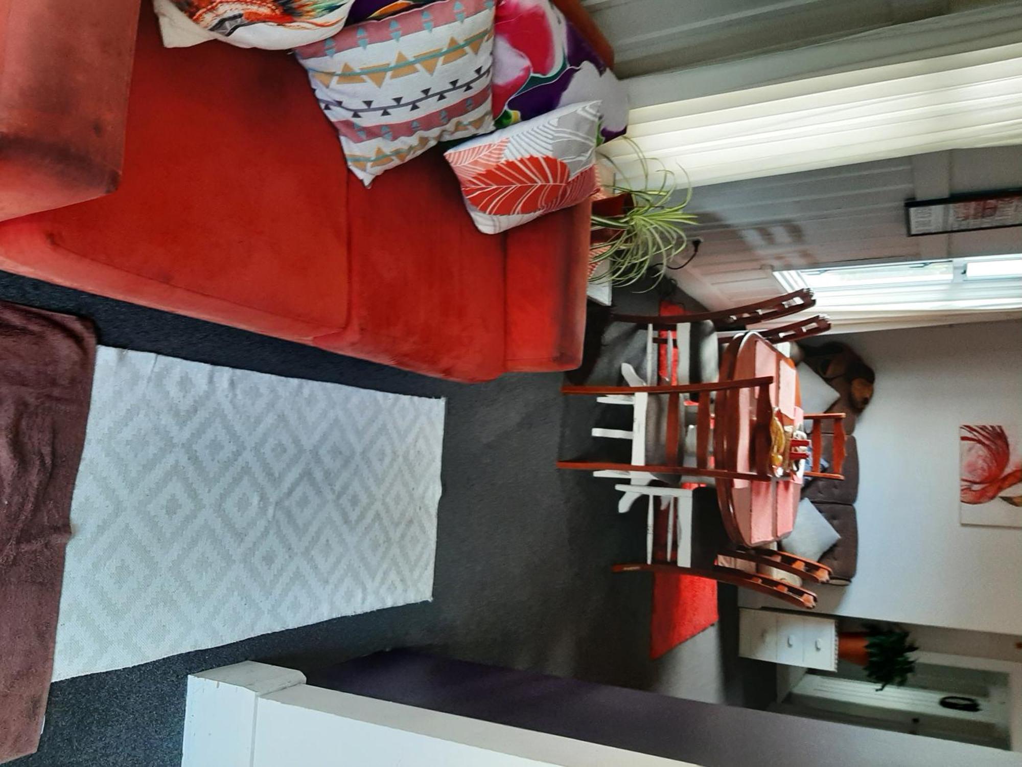 Intrepid Bed & Breakfast Christchurch Buitenkant foto